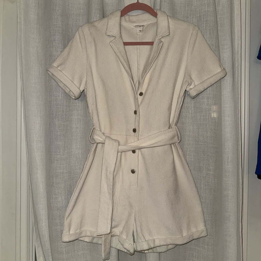 Subtitled Ivory Button-Up corduroy Romper - Size M - NWOT